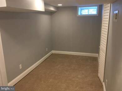 3229 Pelham Ave, Baltimore, MD 21213 - photo 6