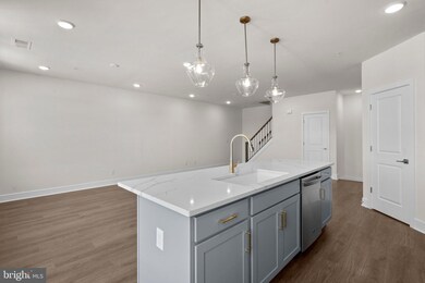 21789 Croxley Terrace, Broadlands, VA 20148 - photo 5