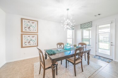 1603 Crown Point Ct, Richmond, TX 77469 - photo 6