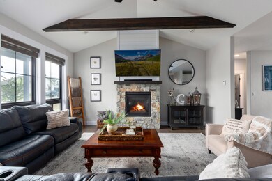Vaulted Living room