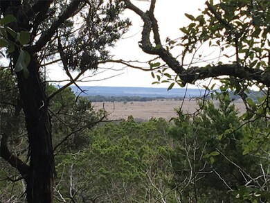 6525 Archerfield Ct W, Cleburne, TX 76033 - photo 4