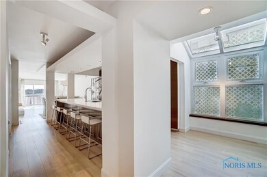 2549 Broadway St unit 2549, Toledo, OH 43609 - photo 6