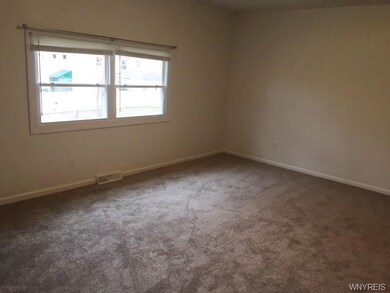 601 Euclid Ave, North Tonawanda, NY 14120 - photo 5