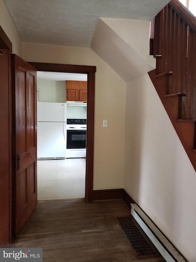 315 Martinsburg Rd, Berkeley Springs, WV 25411 - photo 6