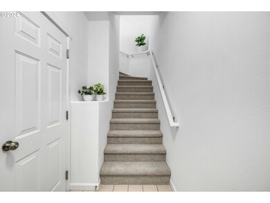 14925 SW Sandhill Loop unit 202, Beaverton, OR 97007 - photo 2