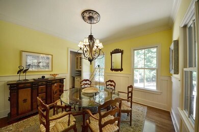 Formal Dining