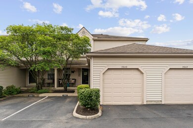 2545 Hyacinth Ln