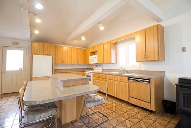 9 Osage Dr, Middletown, RI 02842 - photo 6