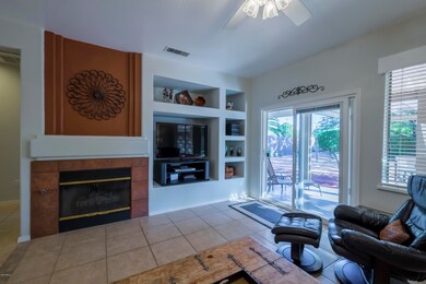 18731 N Summerbreeze Way, Surprise, AZ 85374 - photo 4
