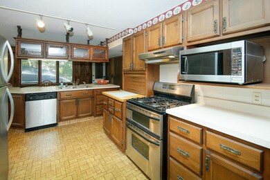 611 Linden-107