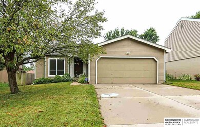 13009 Meredith Ave, Omaha, NE 68164 - photo 2