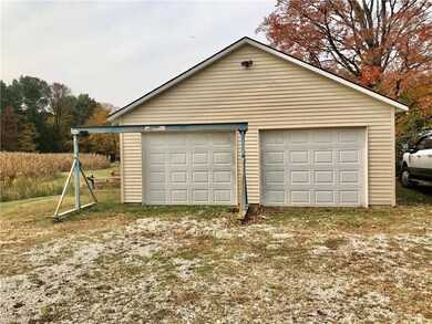 2506 W Bushue Ln, Covington, IN 47932 - photo 6