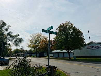 9367 Clover Rd, Bloomfield, WI 53128 - photo 6