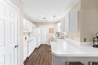 014_1605_willoughby_park_court-11