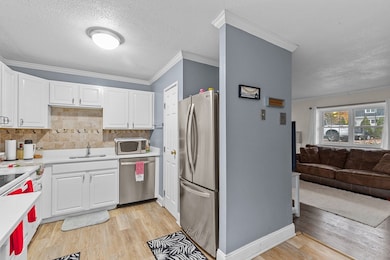 1 Chapel Hill Dr unit 2, Plymouth, MA 02360 - photo 2