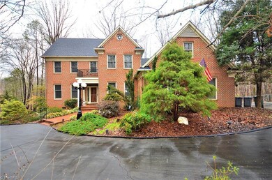 2092 Northmont Dr, Asheboro, NC 27205 - photo 3