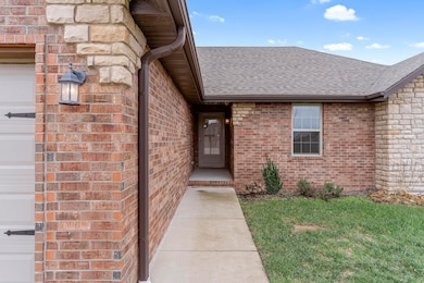 876 E Ozark Jubilee Rd, Nixa, MO 65714 - photo 4