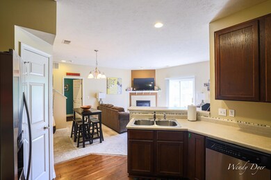 3482 River Run-06