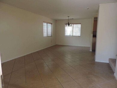 2 Living_Dining Room