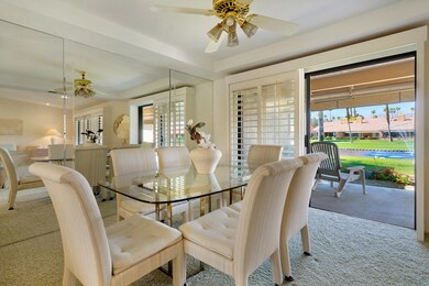 63 Maximo Dining