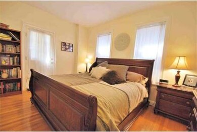 135 Florence St, Roslindale, MA 02131 - photo 6