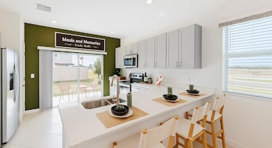 2004 Viewfinder St, Kissimmee, FL 34758 - photo 2