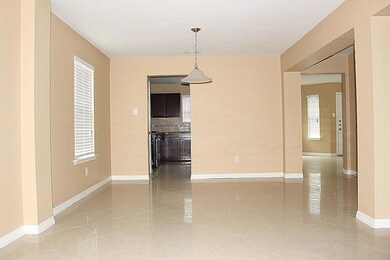 10114 Fallmont Ct, Houston, TX 77086 - photo 5