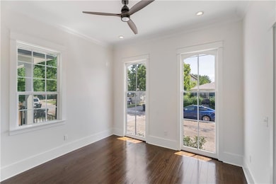 2020 Mandeville St, New Orleans, LA 70117 - photo 4