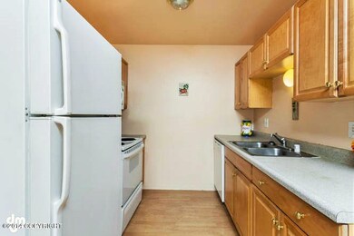 218 N Hoyt Street Anchorage AK-small-027