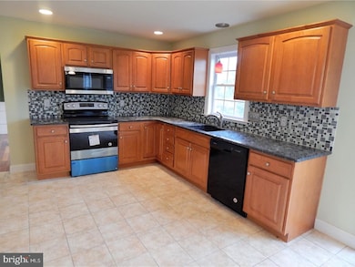 1244 Main St, Shoemakersville, PA 19555 - photo 6