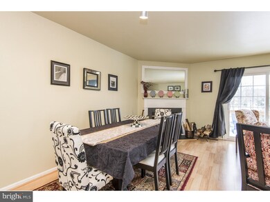 3901 Quaker Ct, North Wales, PA 19454 - photo 6