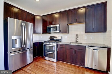 24475 Laurel Thicket Terrace, Sterling, VA 20166 - photo 3