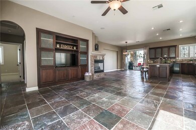 OPEN FLOOR PLAN MAKING IT GREAT FOR ENTERTAINING F