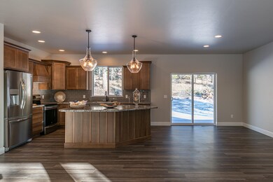 157CrystalView-2006
