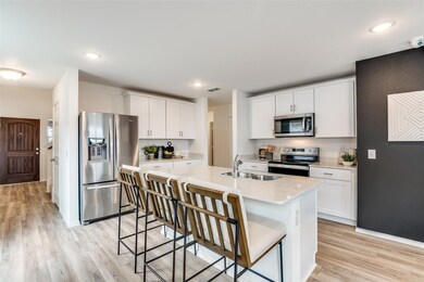 885 Breakwater Dr, Princeton, TX 75407 - photo 3