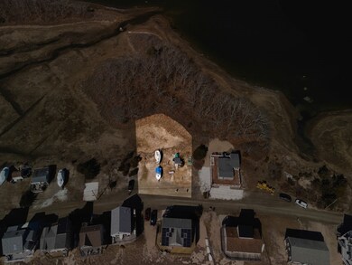 16 Cove St, Mattapoisett, MA 02739 - photo 3