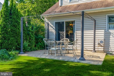 1105 Columbia Ave, Lansdale, PA 19446 - photo 3