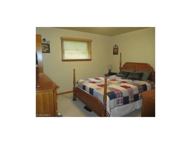 22 Hopewell Dr, Struthers, OH 44471 - photo 7