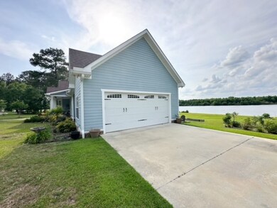 2 Car Garage