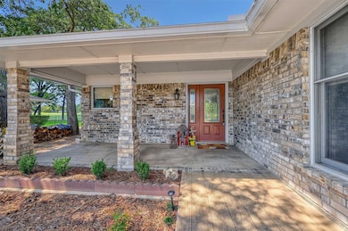 211 Modoc Trail, Gainesville, TX 76240 - photo 6