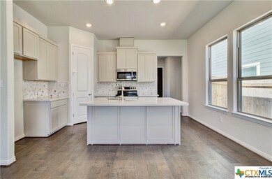 888 Casetta Trail, New Braunfels, TX 78130 - photo 5