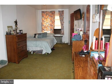 1348 N 10th St, Reading, PA 19604 - photo 4