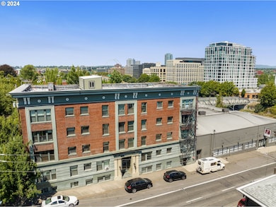 1631 NW Everett St unit 301, Portland, OR 97209 - photo 2