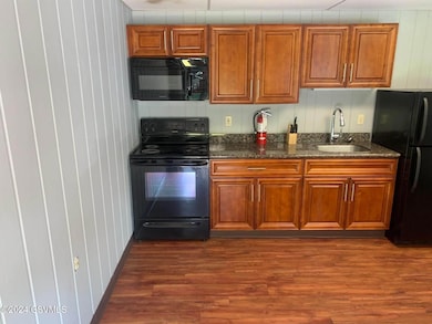 303 Glenn Ave, Bloomsburg, PA 17815 - photo 2