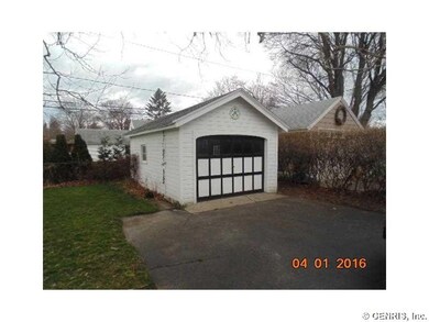Garage.