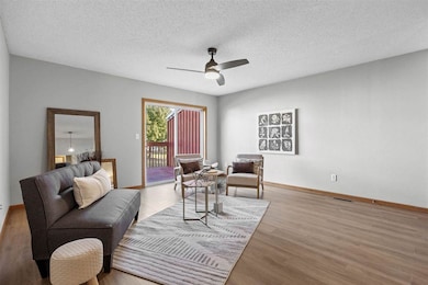 4430 Teal Ct unit 4430, Marion, IA 52302 - photo 3