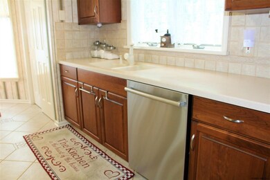 150 Droms Rd, Schenectady, NY 12302 - photo 7