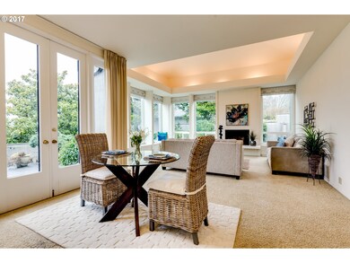 Living Room/Dining Room