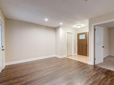 16 Coffee Tavern Rd, Bedford, TX 76022 - photo 5