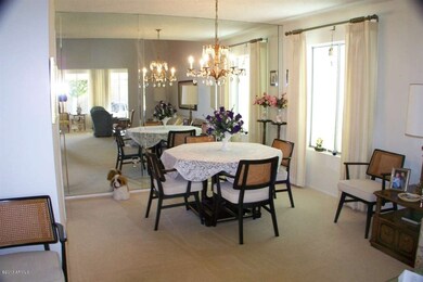 11009 W Cameo Dr, Sun City, AZ 85351 - photo 5